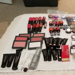 Makeup Lot